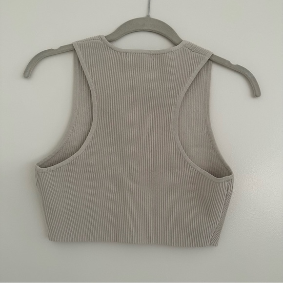 Aritzia sculpt knit racer back top - Picture 2 of 2